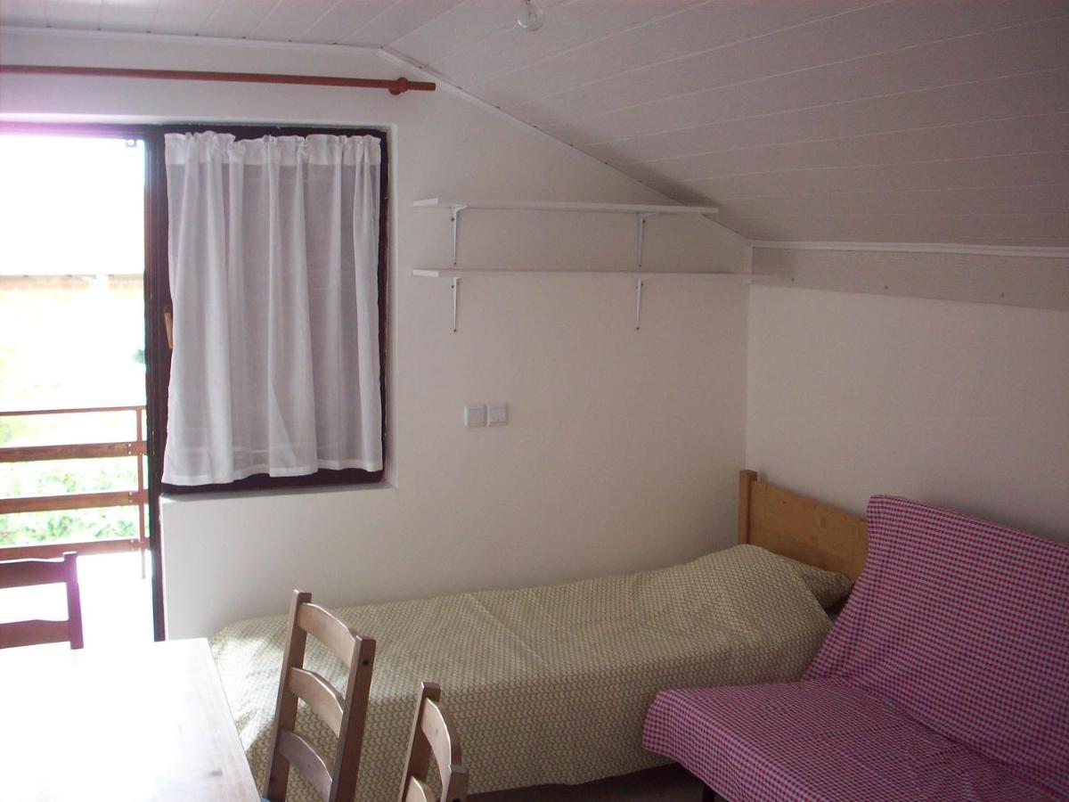 Apartments Mira Gornji Karin Luaran gambar