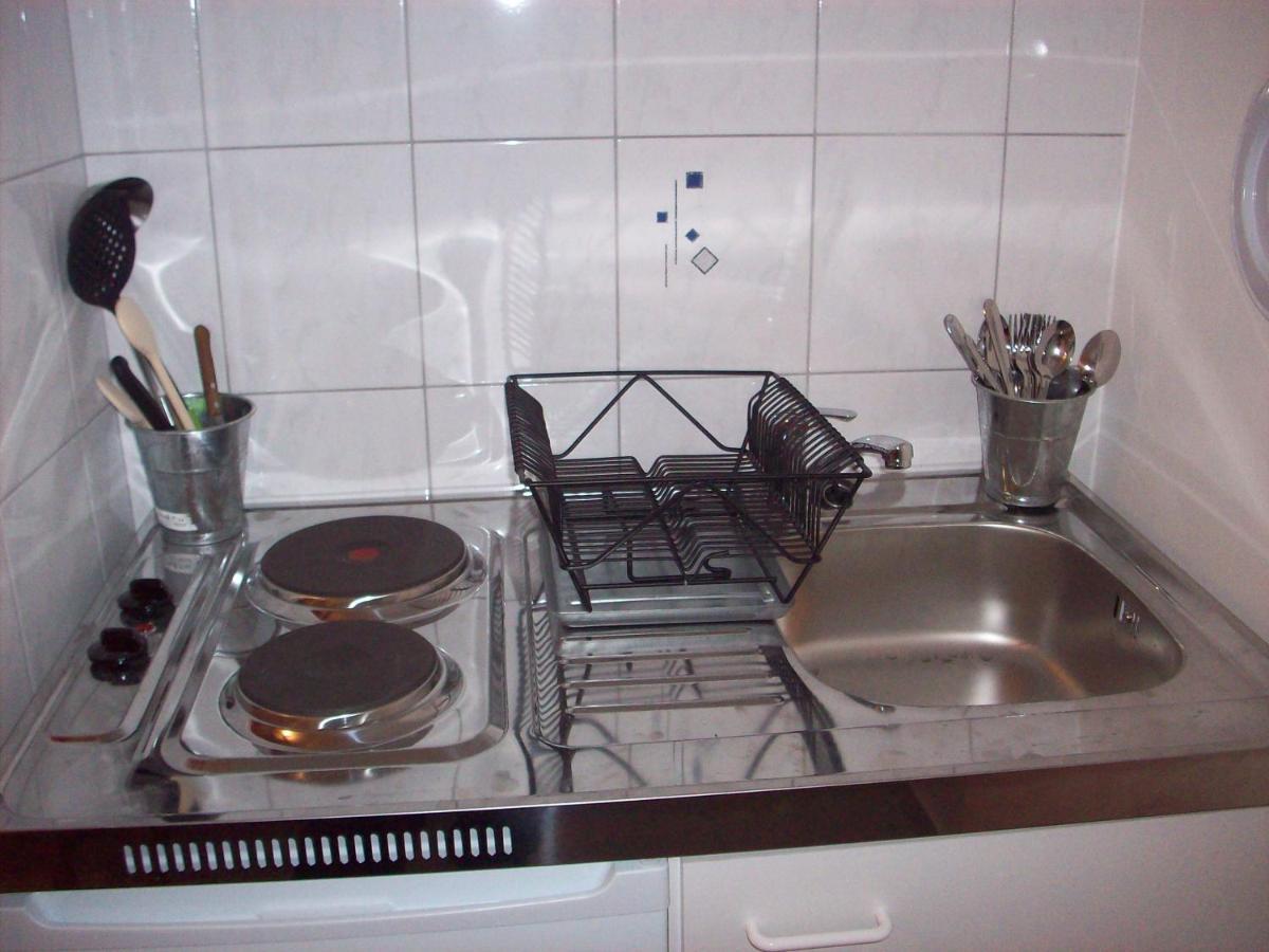 Apartments Mira Gornji Karin Luaran gambar