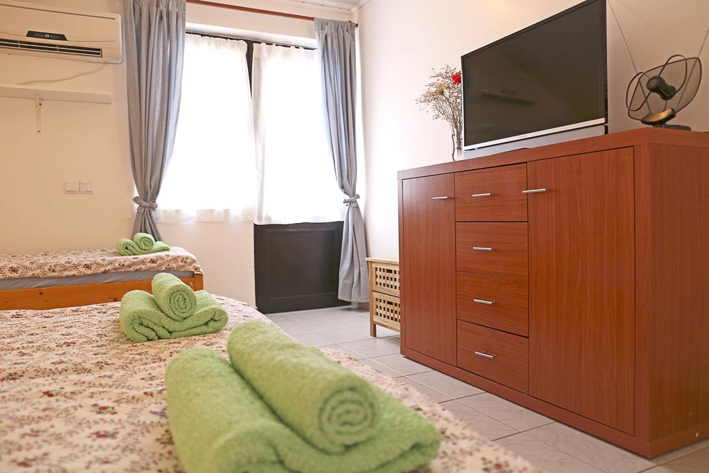Apartments Mira Gornji Karin Luaran gambar