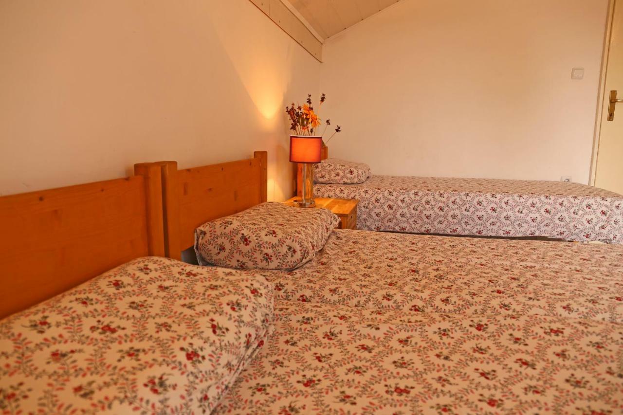 Apartments Mira Gornji Karin Luaran gambar